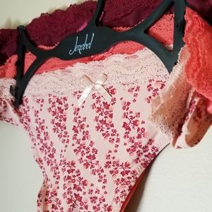 Women's Micro Lace Inset Thong set, NEW w/tags